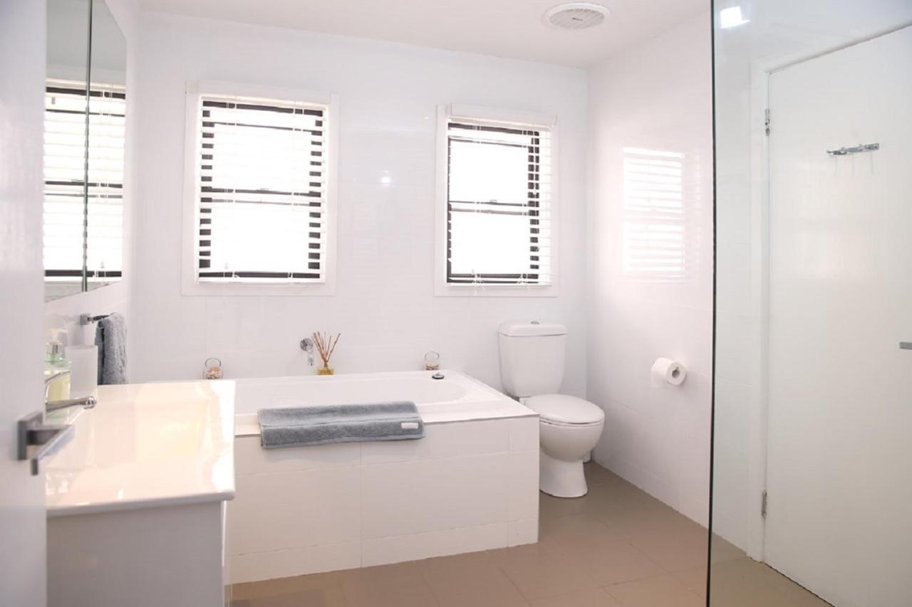 Refuge Cove On Pittwater Apartment Clareville Exterior photo